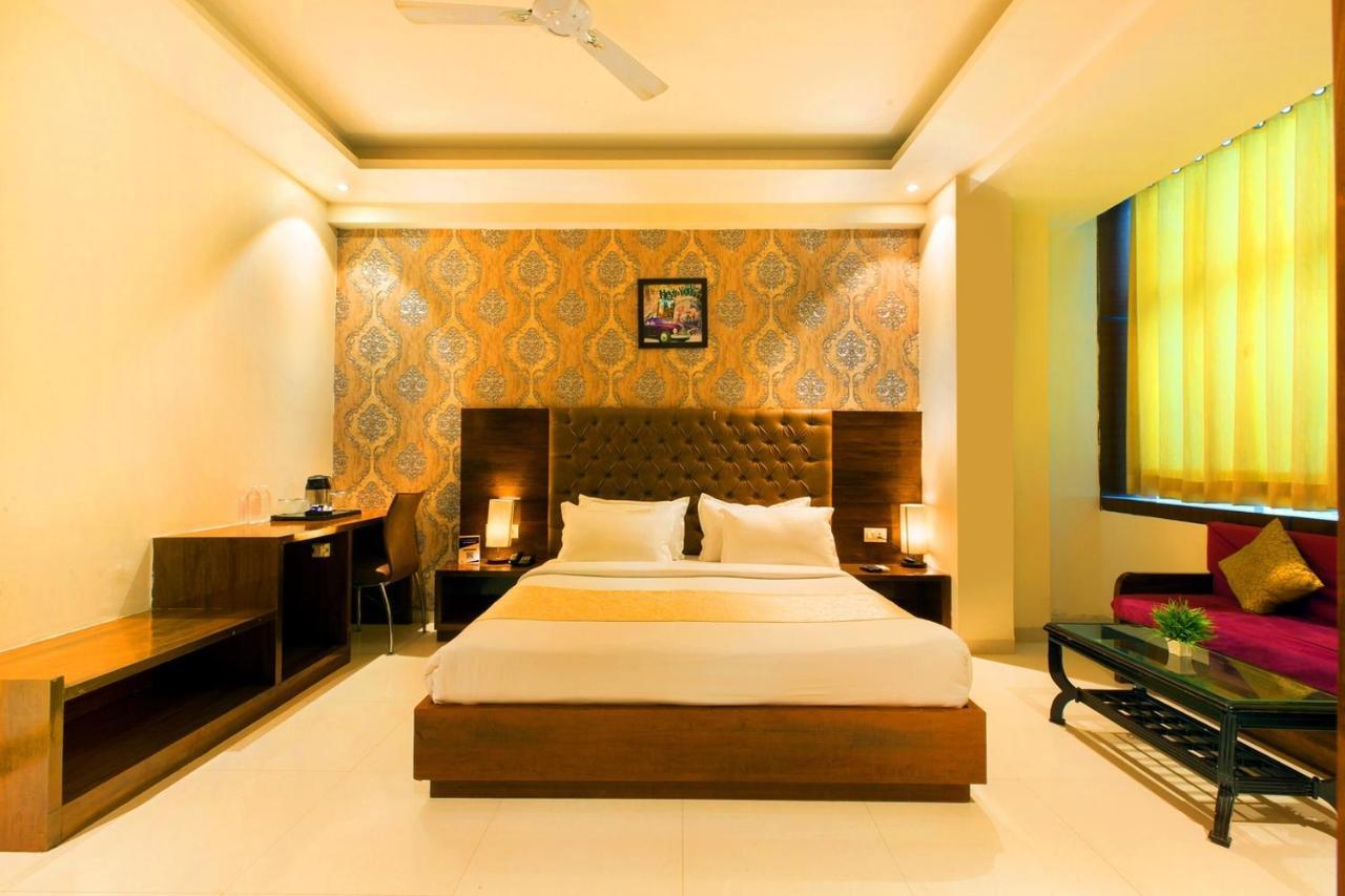 The Vegas By De Pavilion, Delhi Airport Esterno foto